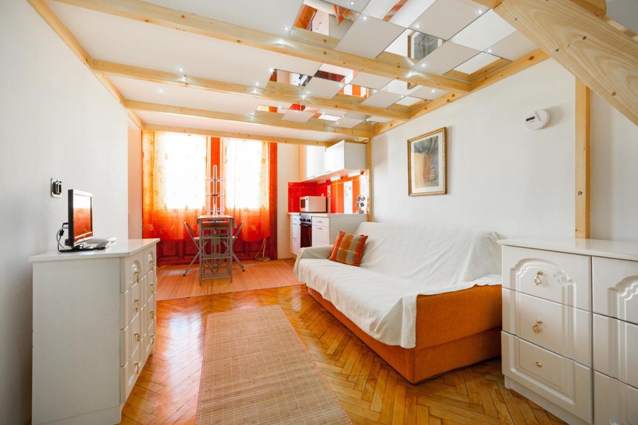 Magic Nest Apartment *